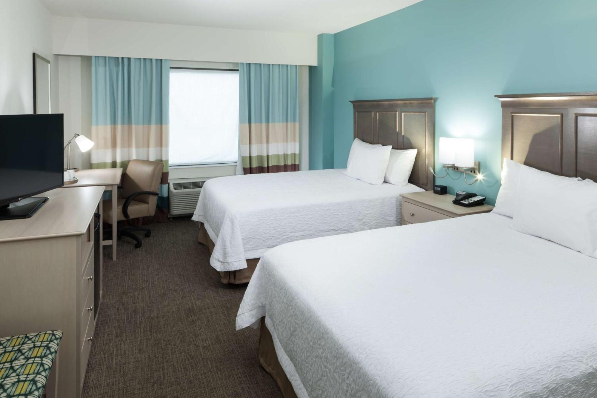 Hampton Inn & Suites By Hilton Carolina Beach Oceanfront Exterior photo